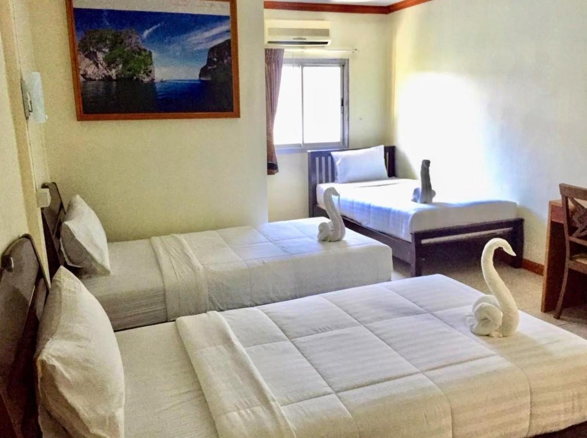Golden Bee Phiphi Hotell Eksteriør bilde